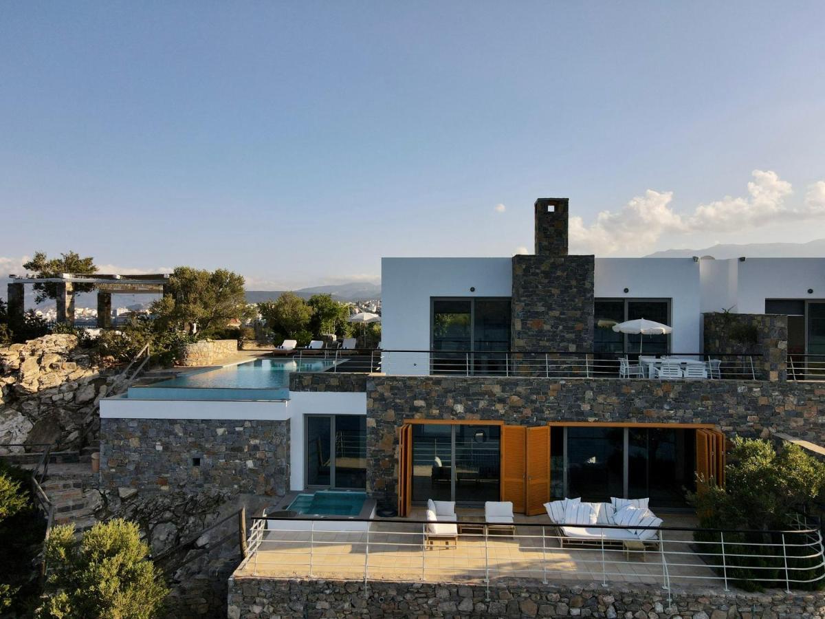 Villa Aiolos: Above The Sea, Within Agios Nikolaos Buitenkant foto