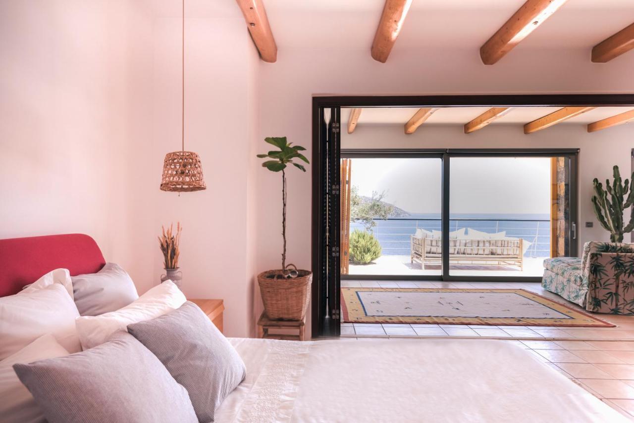 Villa Aiolos: Above The Sea, Within Agios Nikolaos Buitenkant foto