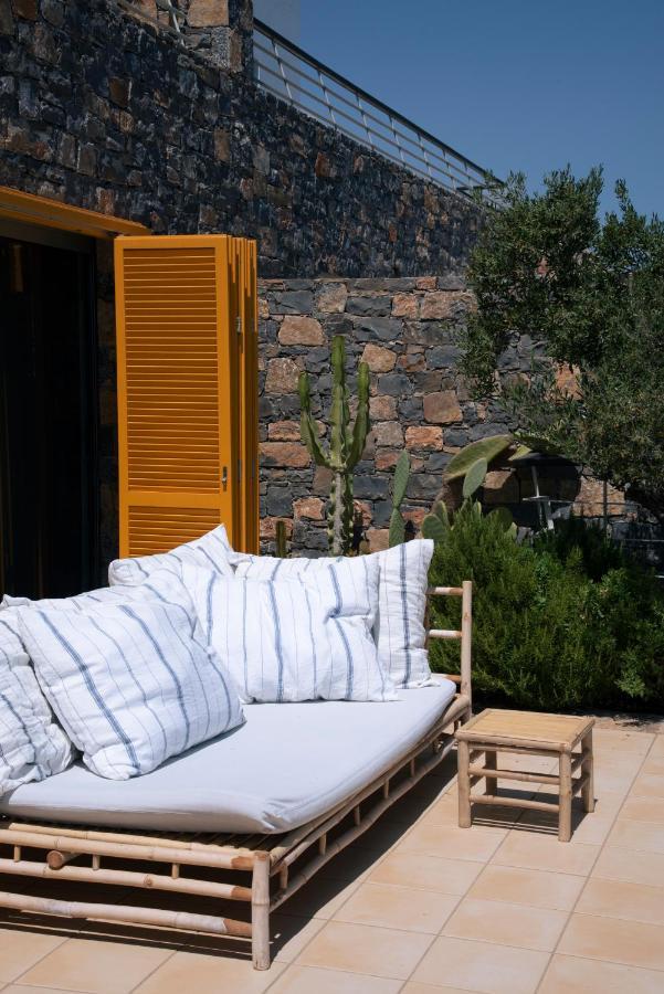 Villa Aiolos: Above The Sea, Within Agios Nikolaos Buitenkant foto