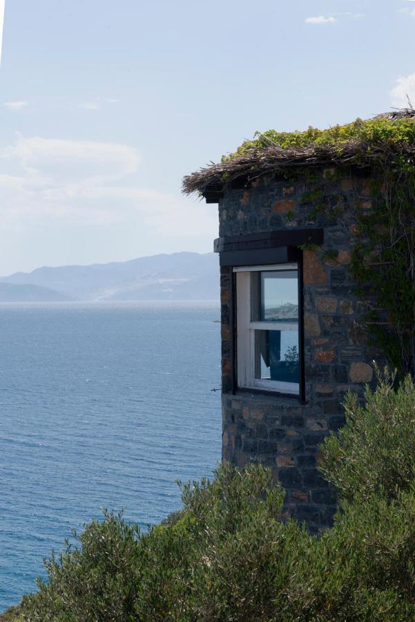 Villa Aiolos: Above The Sea, Within Agios Nikolaos Buitenkant foto