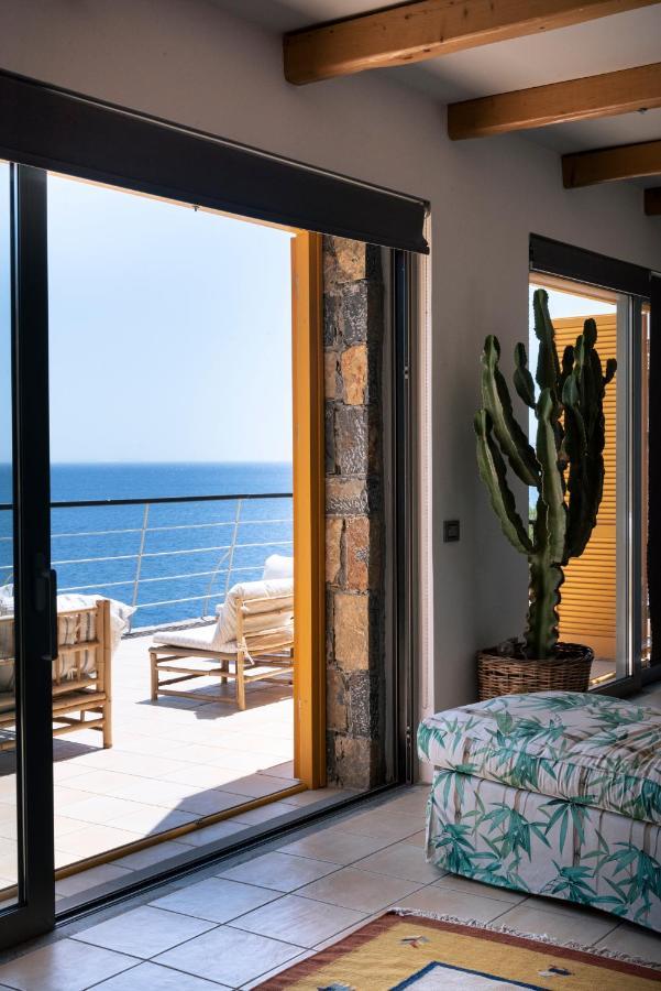 Villa Aiolos: Above The Sea, Within Agios Nikolaos Buitenkant foto