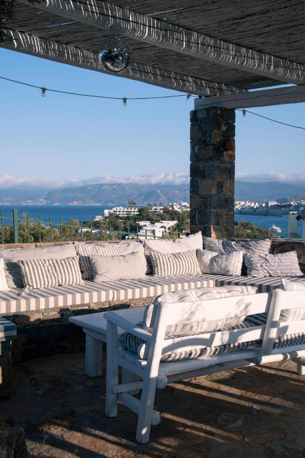 Villa Aiolos: Above The Sea, Within Agios Nikolaos Buitenkant foto