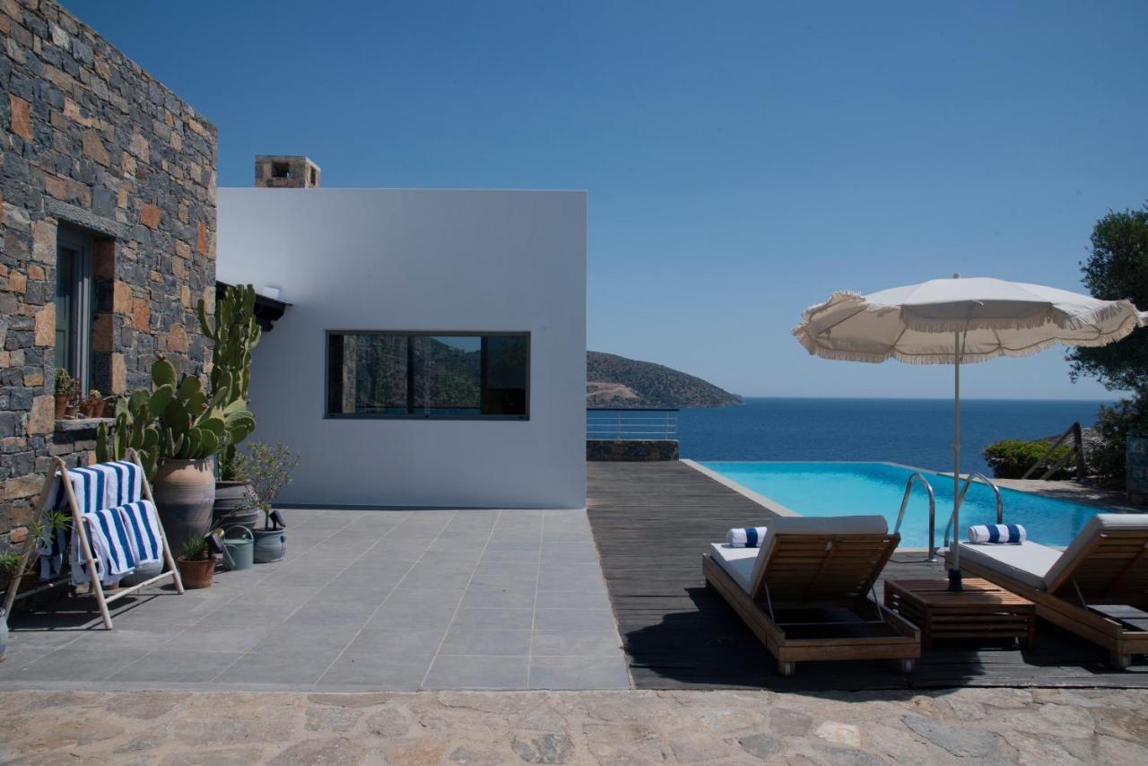 Villa Aiolos: Above The Sea, Within Agios Nikolaos Buitenkant foto