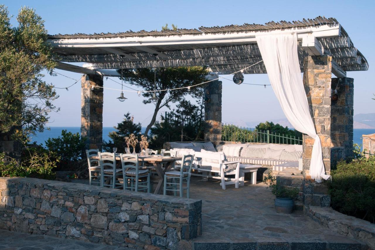 Villa Aiolos: Above The Sea, Within Agios Nikolaos Buitenkant foto